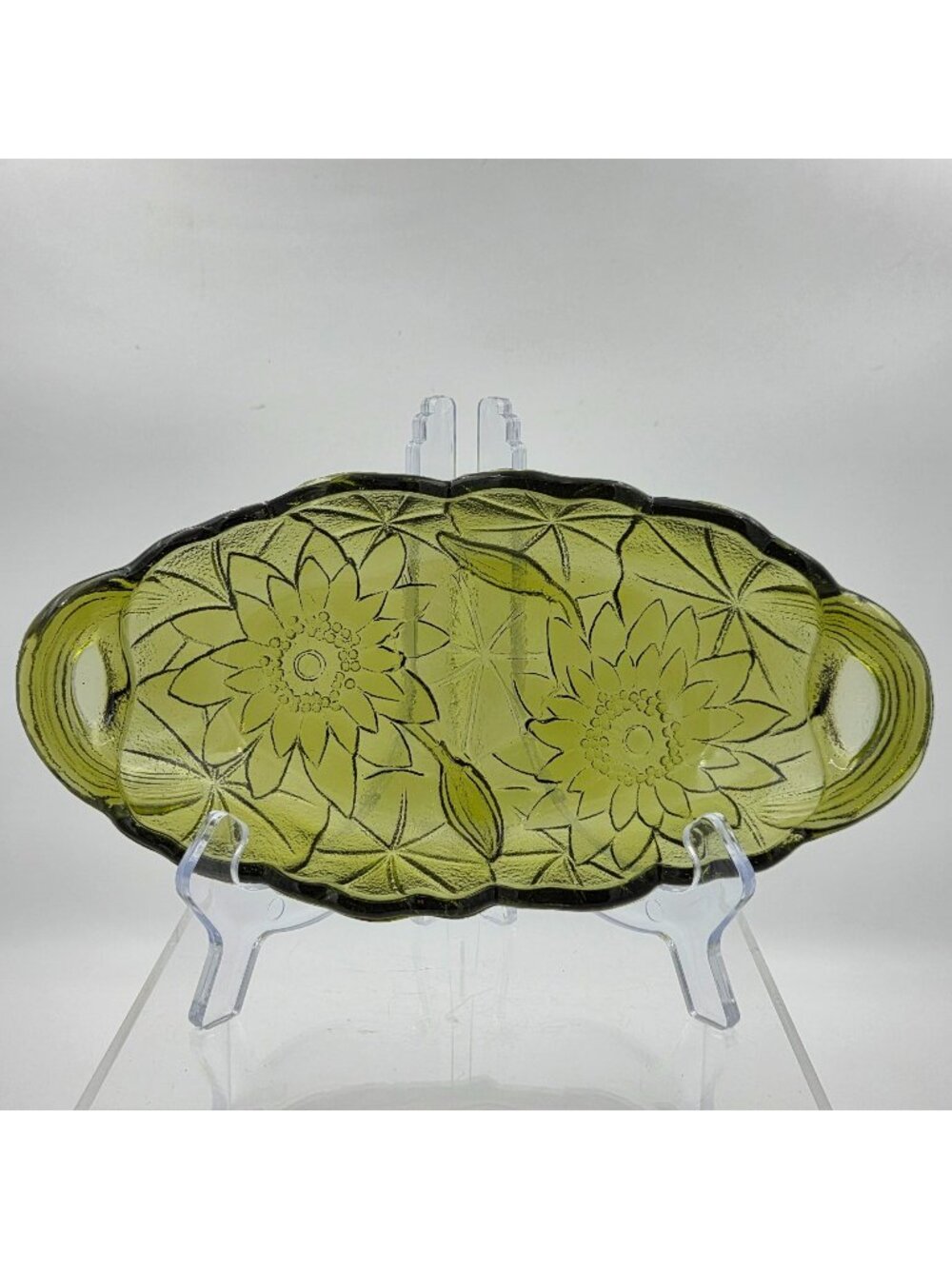 Indiana Glass Lily Pons Embossed Green Pressed Glass Oval Celery Plate Closed Ha